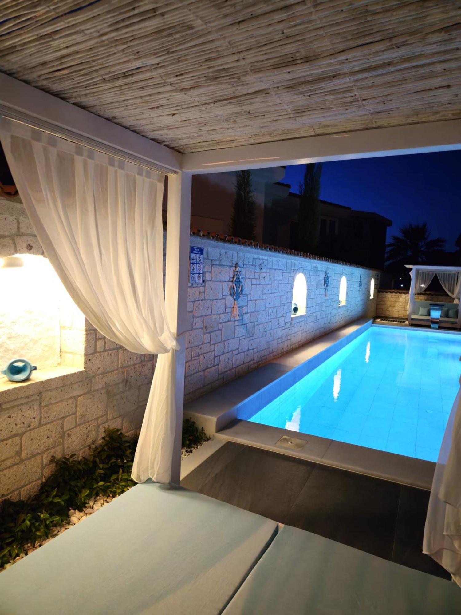 Bahar Butik Otel Çeşme Luaran gambar